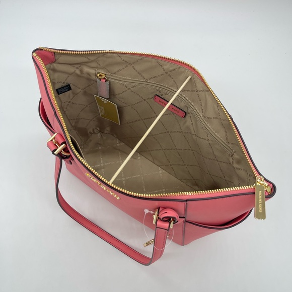 Michael Kors Large Charlotte Tote Bag - Picture 10 of 11